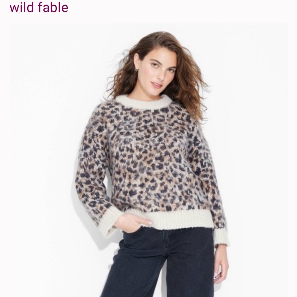 NWT fuzzy animal print sweater